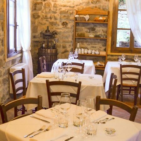 Il Cappellaio Matto Bed and Breakfast Montalto Ligure Exterior foto