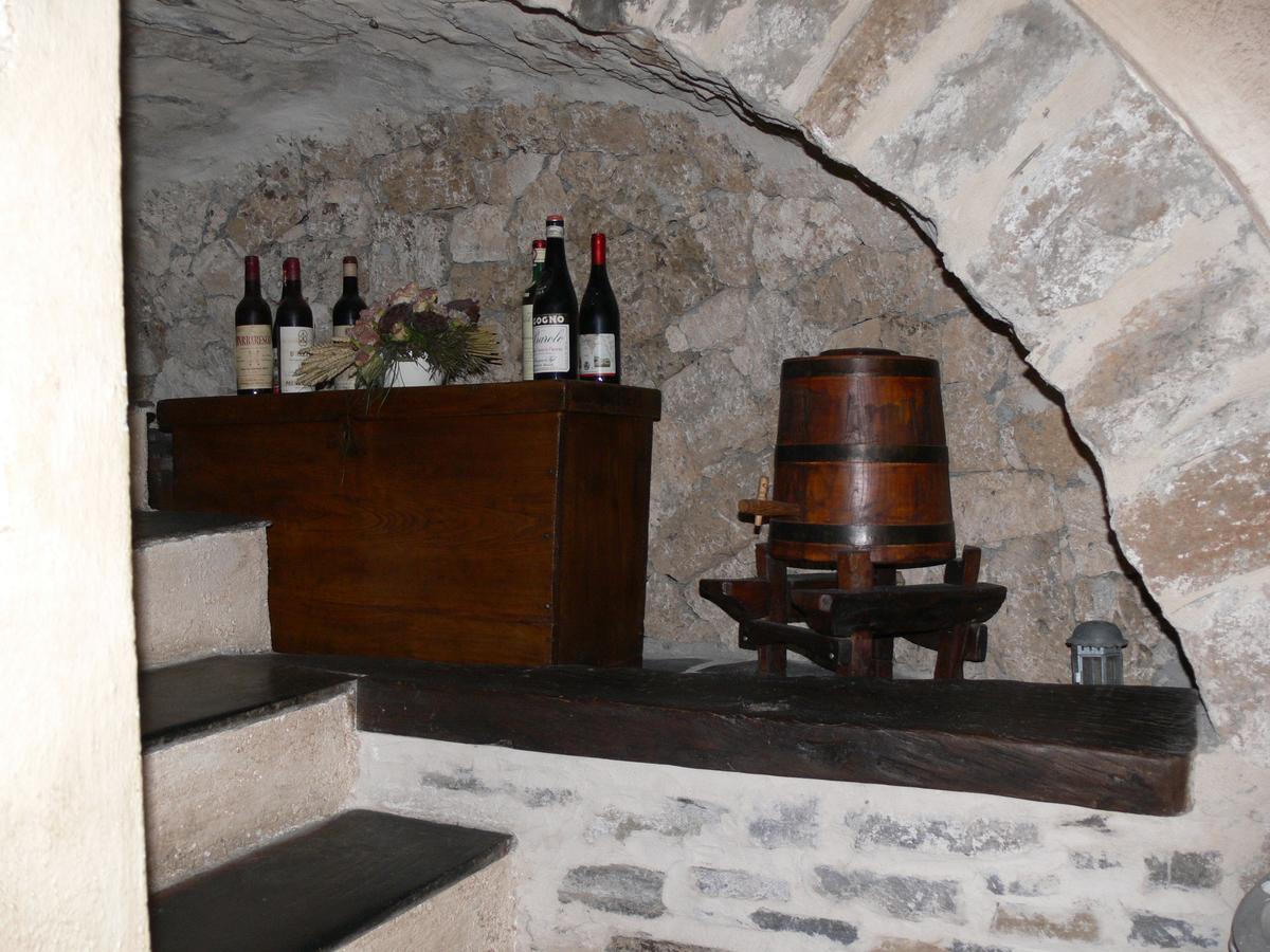 Il Cappellaio Matto Bed and Breakfast Montalto Ligure Exterior foto
