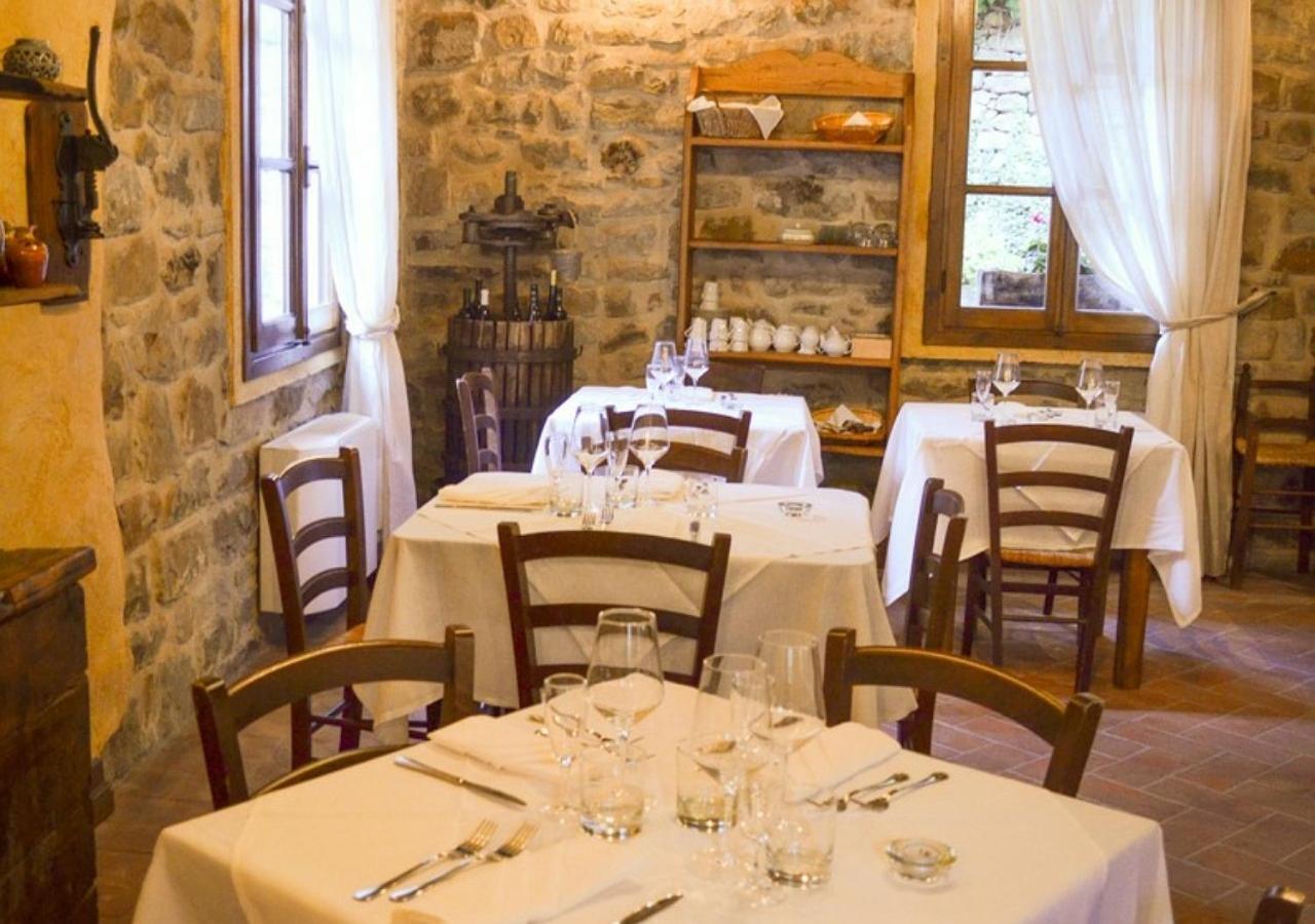 Il Cappellaio Matto Bed and Breakfast Montalto Ligure Exterior foto