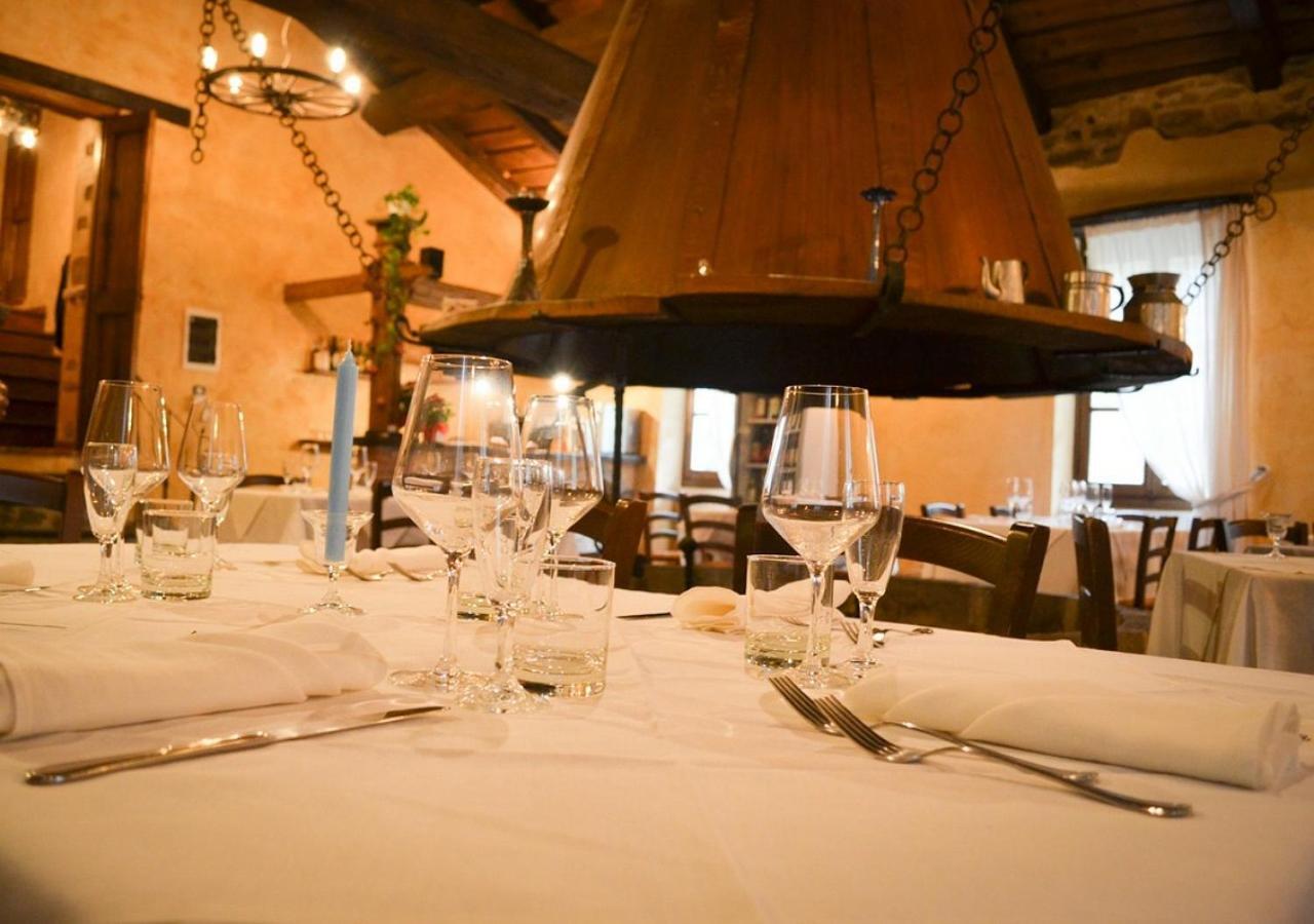 Il Cappellaio Matto Bed and Breakfast Montalto Ligure Exterior foto